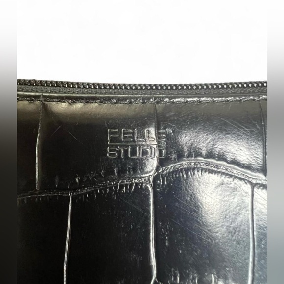 Vintage genuine Italian leather black baguette mini shoulder bag/purse. - Picture 3 of 8